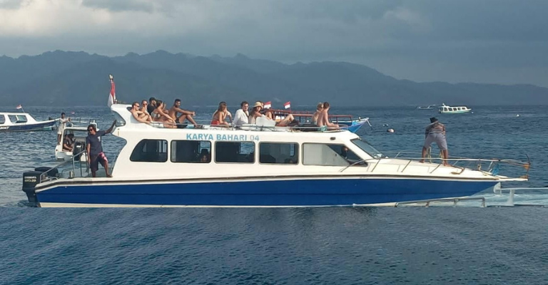 Karya Bahari Fast Boat Lombok Gili